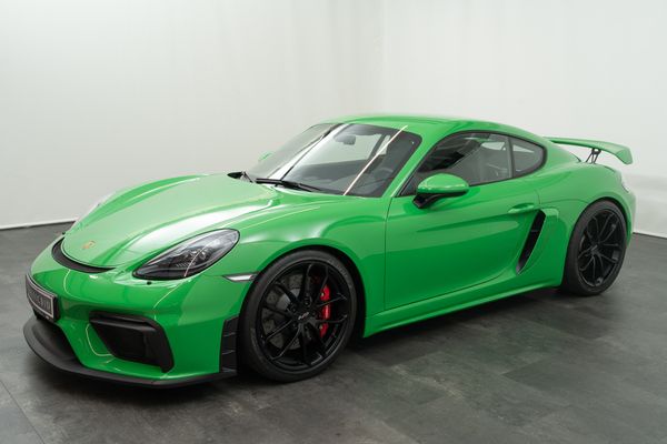 Porsche 718 Cayman GT4