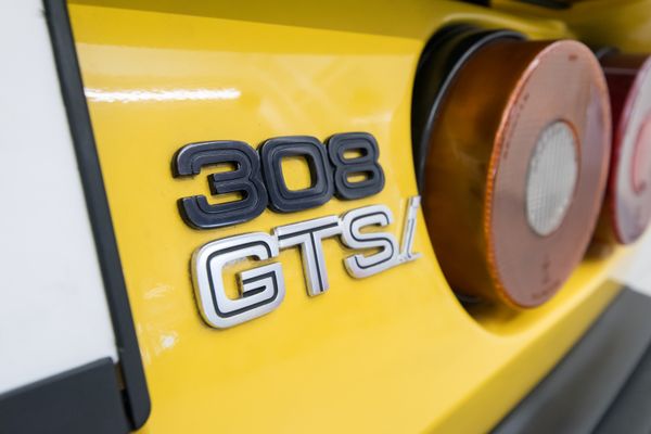 Ferrari 308 GTS i