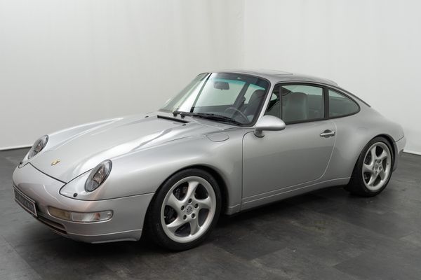 Porsche 911 Carrera (993)