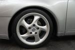 Porsche 911 Carrera (993)