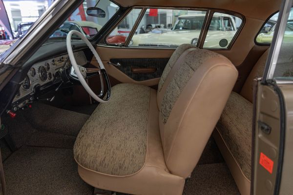 Studebaker Golden Hawk