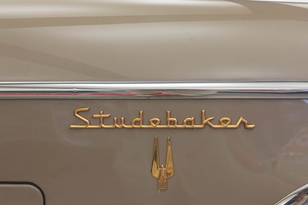 Studebaker Golden Hawk