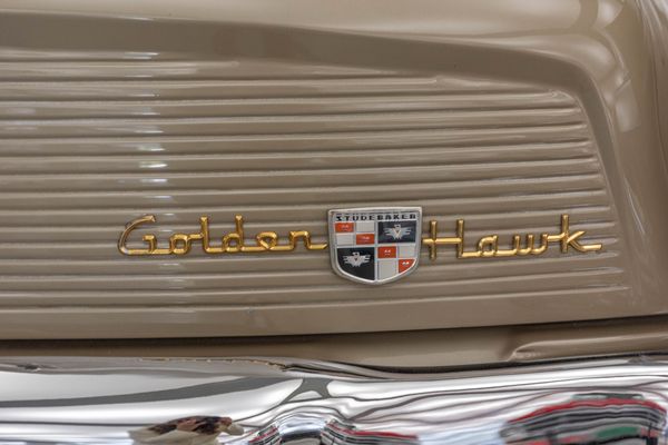 Studebaker Golden Hawk
