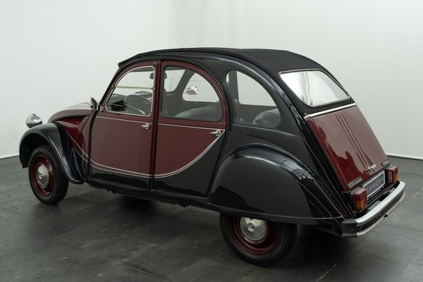 Citroën 2 CV Charleston