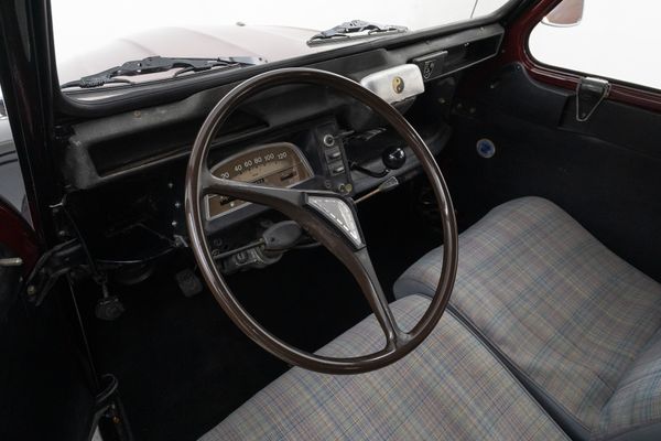 Citroën 2 CV Charleston