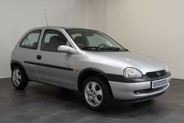 Opel Corsa 1.2 16V Edition 2000