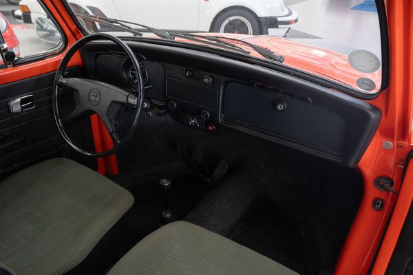 Volkswagen Käfer 1200 L