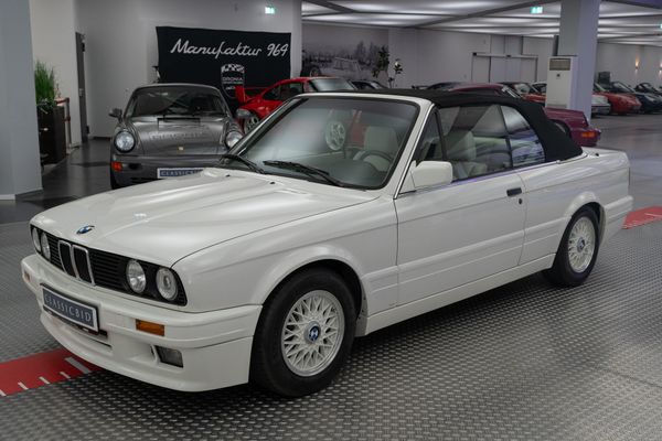BMW 325iA Cabrio