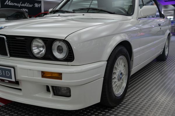 BMW 325iA Cabrio