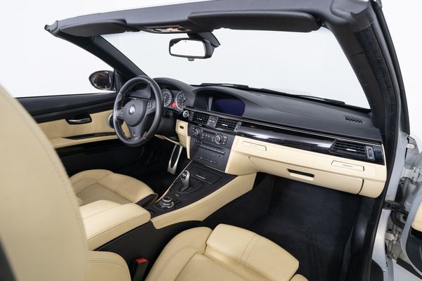 BMW M3 Cabrio Drivelogic