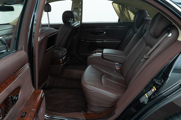 Maybach 57