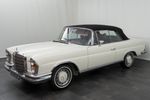 Mercedes-Benz 280 SE (W111)