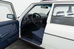 Mercedes-Benz 200 (W123)