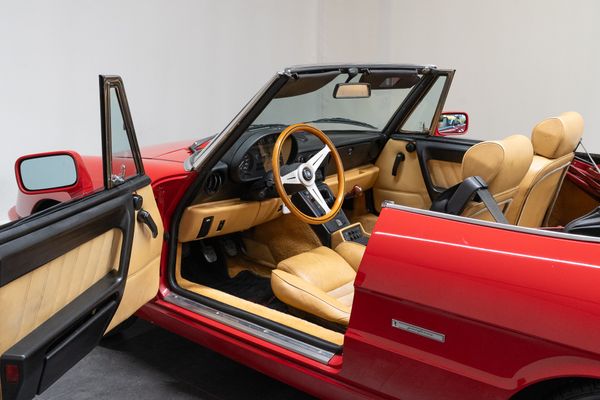 Alfa Romeo Spider 115