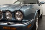 Jaguar XJ8