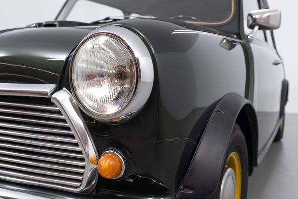 Leyland Mini 850/2