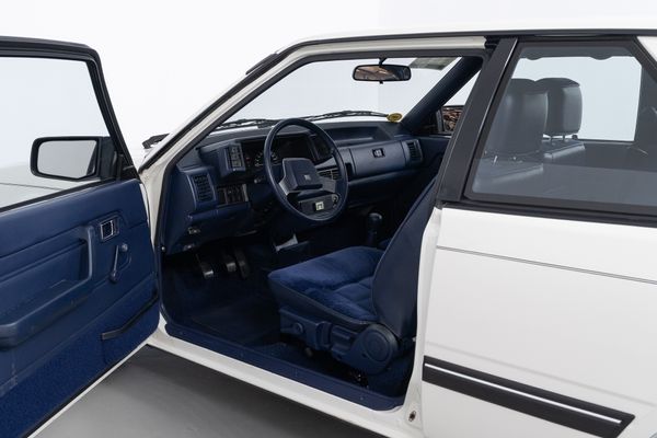 Mazda 626 Coupé