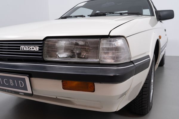 Mazda 626 Coupé