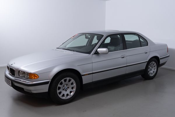 BMW 728i Automatik
