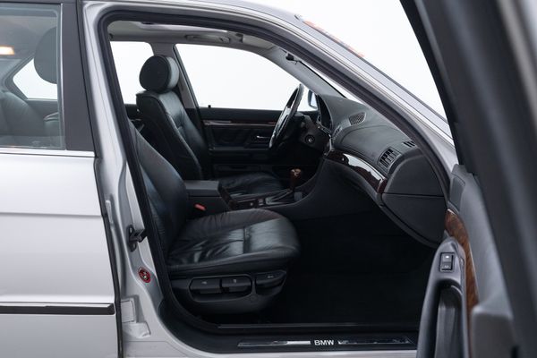BMW 728i Automatik