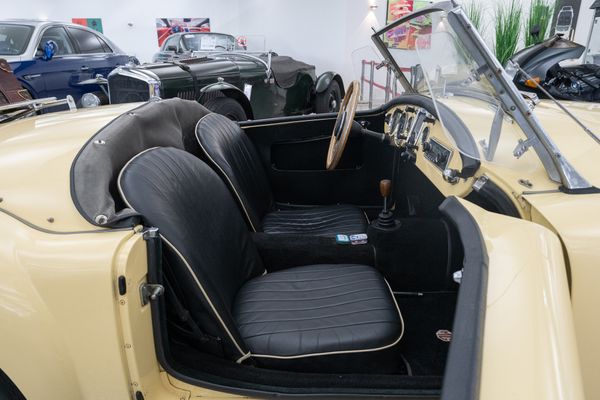 MG A 1500 MK1 LHD