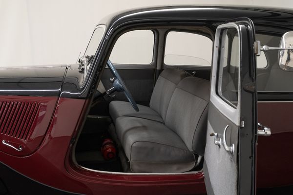 Citroen Traction Avant 11CV F