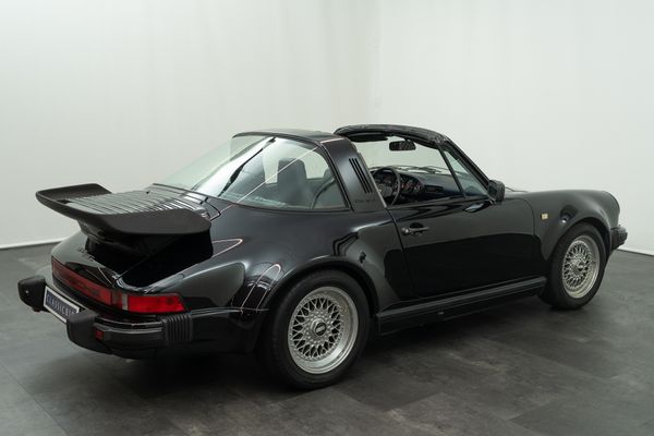 Porsche 911 SC Targa