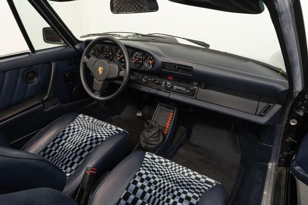 Porsche 911 SC Targa