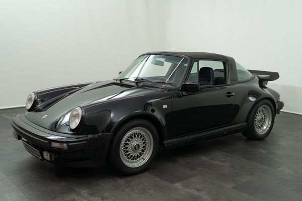 Porsche 911 SC Targa