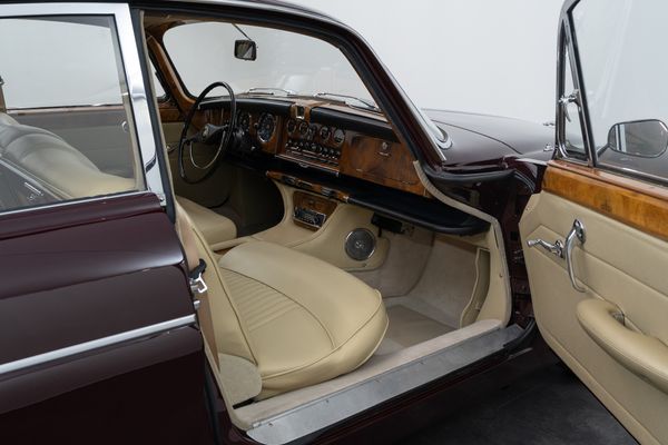 Jaguar 420G (LHD)