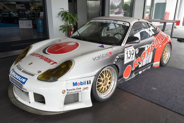 Porsche 996 GT3 RS Werksrennwagen