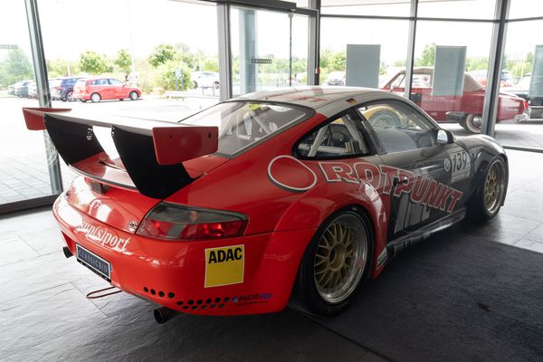 Porsche 996 GT3 RS Werkrennwagen
