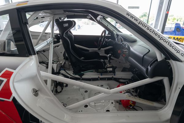 Porsche 996 GT3 RS Werkrennwagen