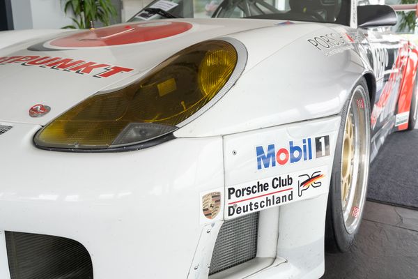 Porsche 996 GT3 RS Werkrennwagen