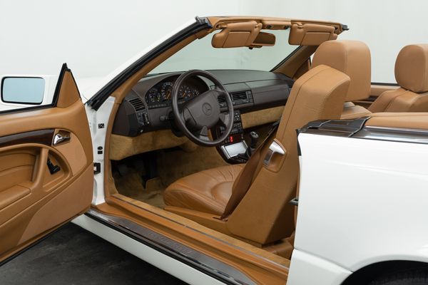 Mercedes-Benz SL 280 (R129)