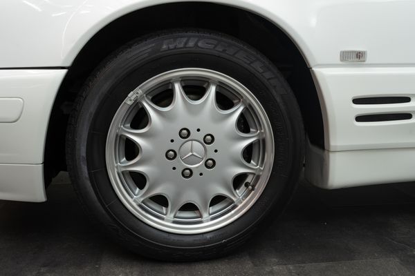 Mercedes-Benz SL 280 (R129)