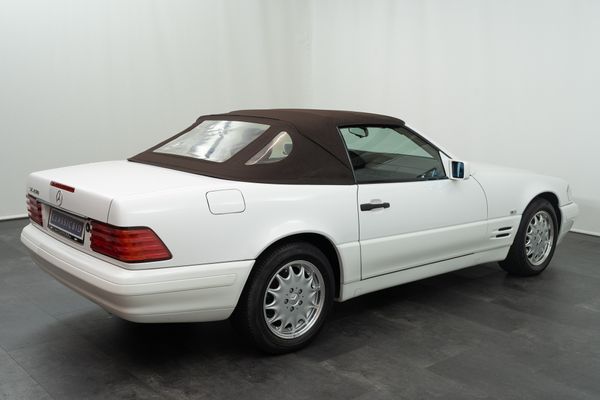 Mercedes-Benz SL 280 (R129)