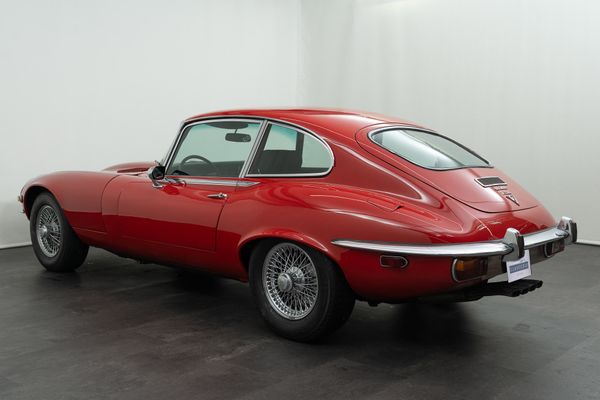 Jaguar E-Type Serie III V12 (LHD)