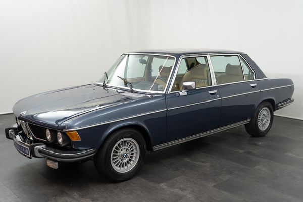 BMW 3.3 LI (E3) Automatic