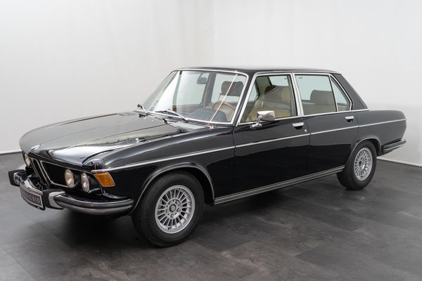 BMW 3.0 Si (E3)