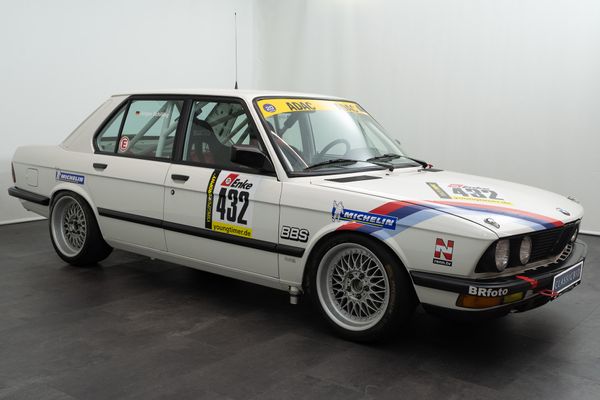 BMW 528i Gruppe A Rennwagen
