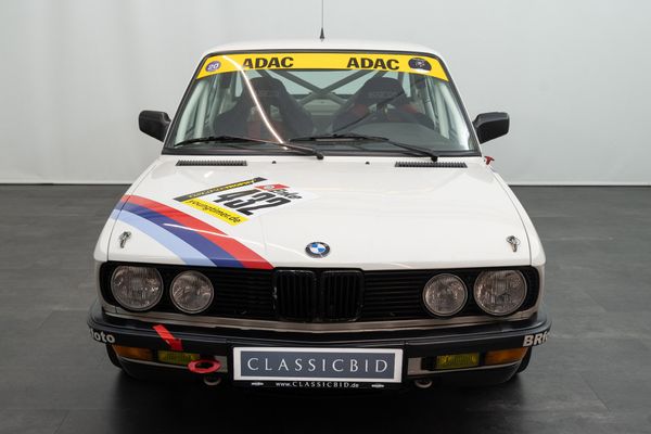 BMW 528i Gruppe A Rennwagen