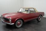 Mercedes-Benz 230 SL Pagode (W113)