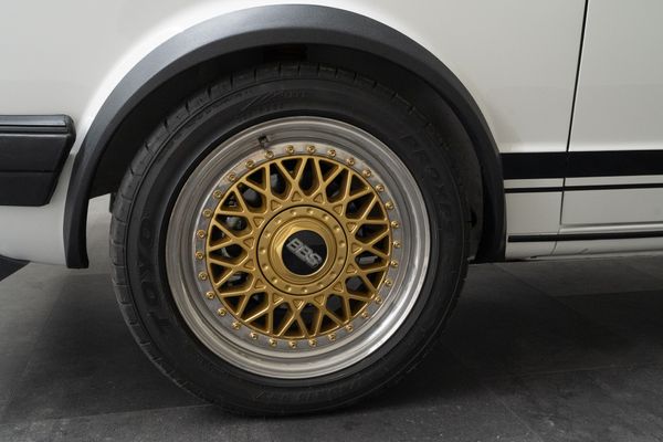 Volkswagen Golf I GTI Pirelli
