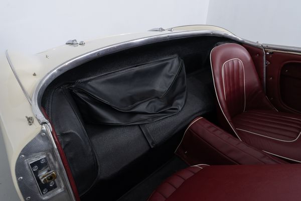 Austin-Healey 100/4 (BN1)