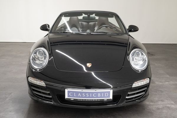 Porsche 911 Carrera 4S Cabriolet (997)