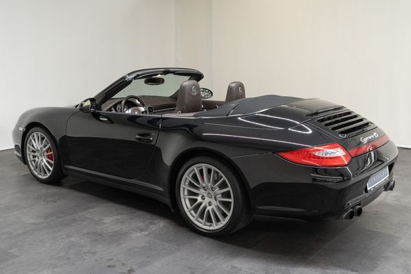 Porsche 911 Carrera 4S Cabriolet (997)