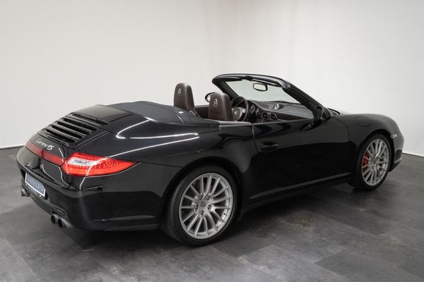 Porsche 911 Carrera 4S Cabriolet (997)