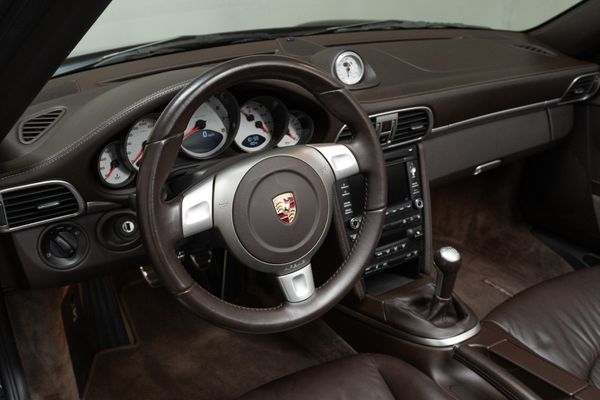 Porsche 911 Carrera 4S Cabriolet (997)