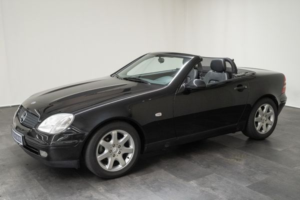 Mercedes-Benz SLK 200